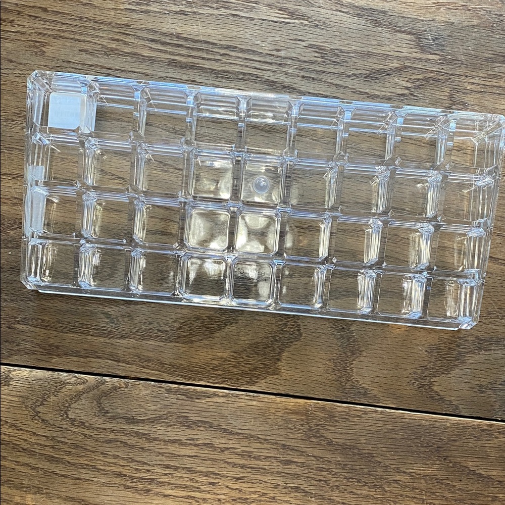 BINO Clear Lipstick Vanity Tray and graduated level tray suitable for organizing - Picture 4 of 7